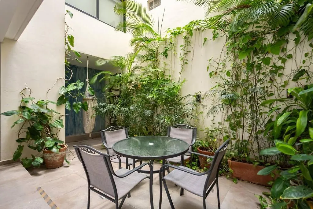 Appartamento 5Mins To Beach+Pool+Kingbed+Freedisneyplus Playa del Carmen